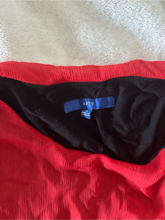 Apt. 9 Tops - Apt. 9 Vibrant Red Pleated Dress Top with Black Lining